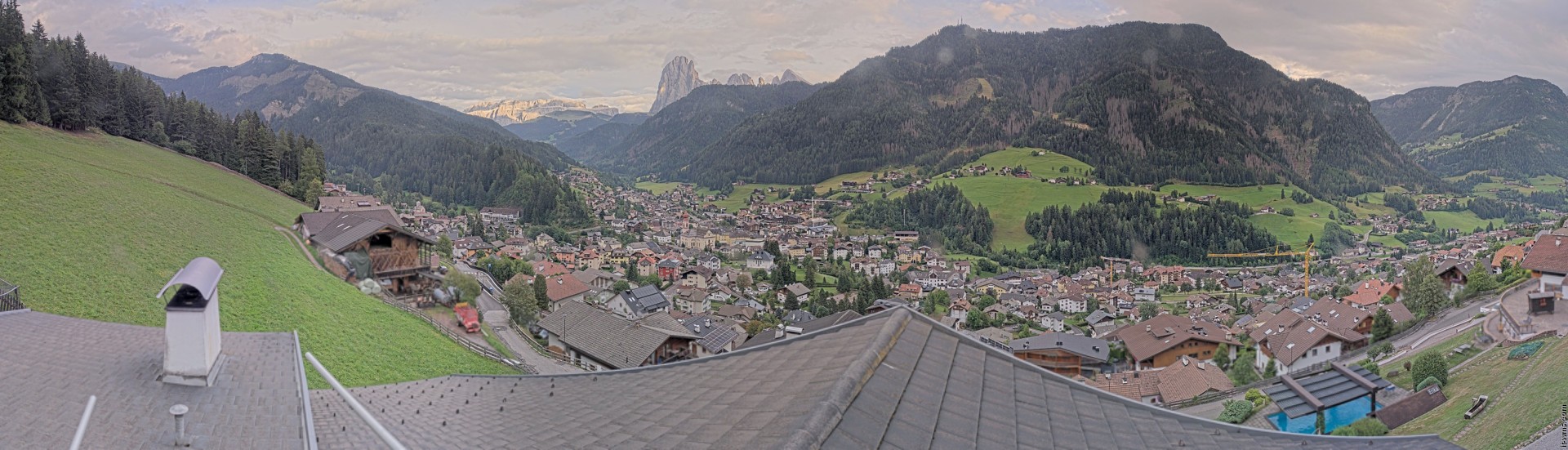 Archived image Webcam St. Ulrich: Zone Solaria