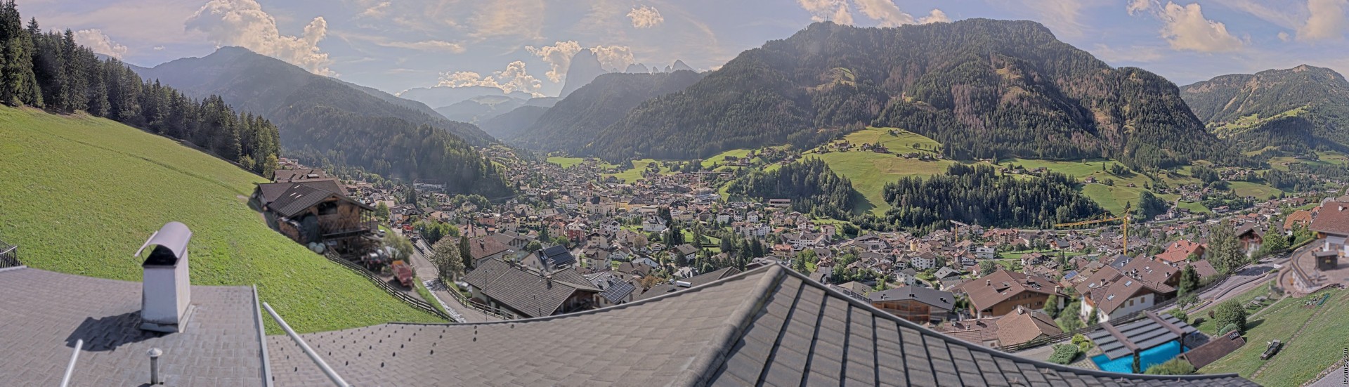 Archived image Webcam St. Ulrich: Zone Solaria