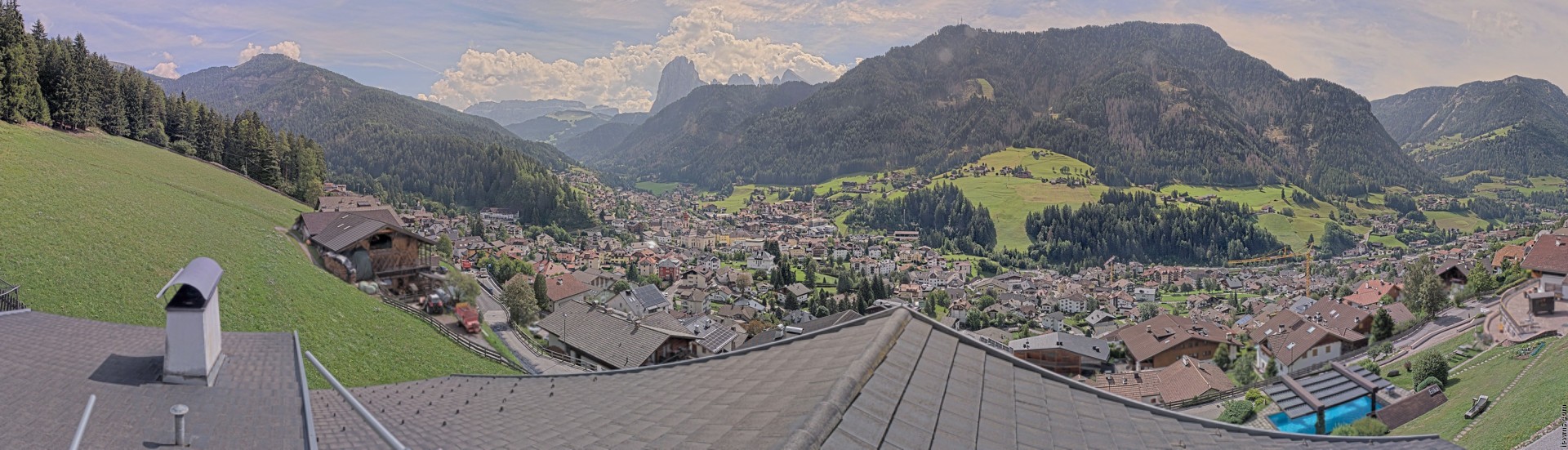 Archived image Webcam St. Ulrich: Zone Solaria