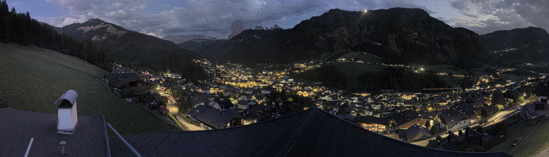 Archived image Webcam St. Ulrich: Zone Solaria
