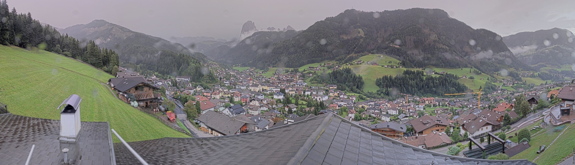 Archived image Webcam St. Ulrich: Zone Solaria