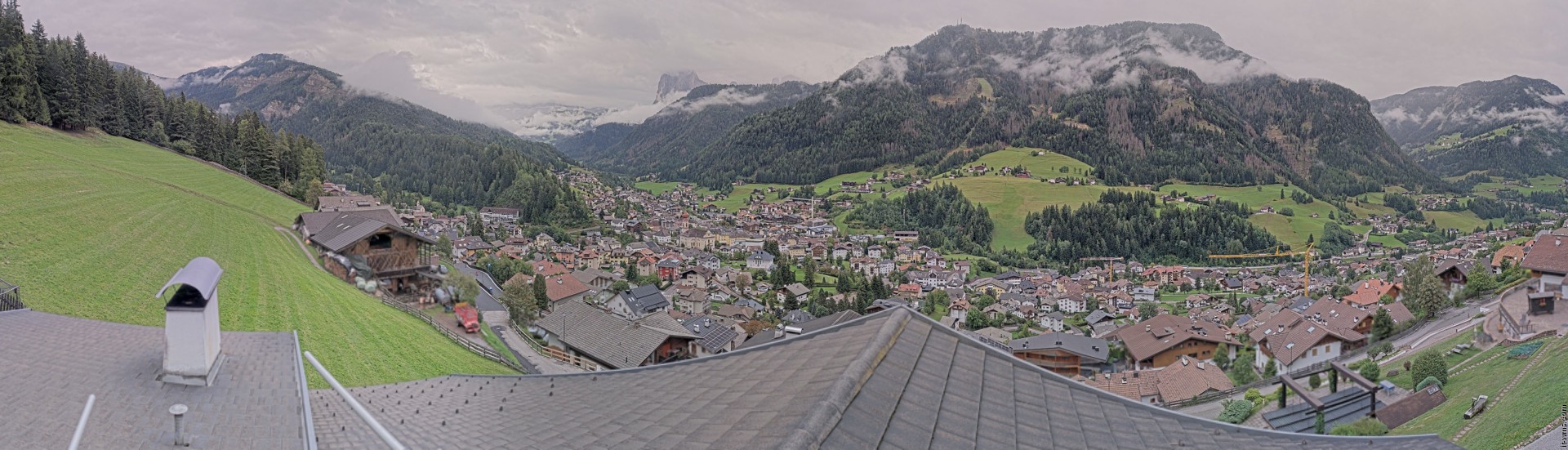 Archived image Webcam St. Ulrich: Zone Solaria