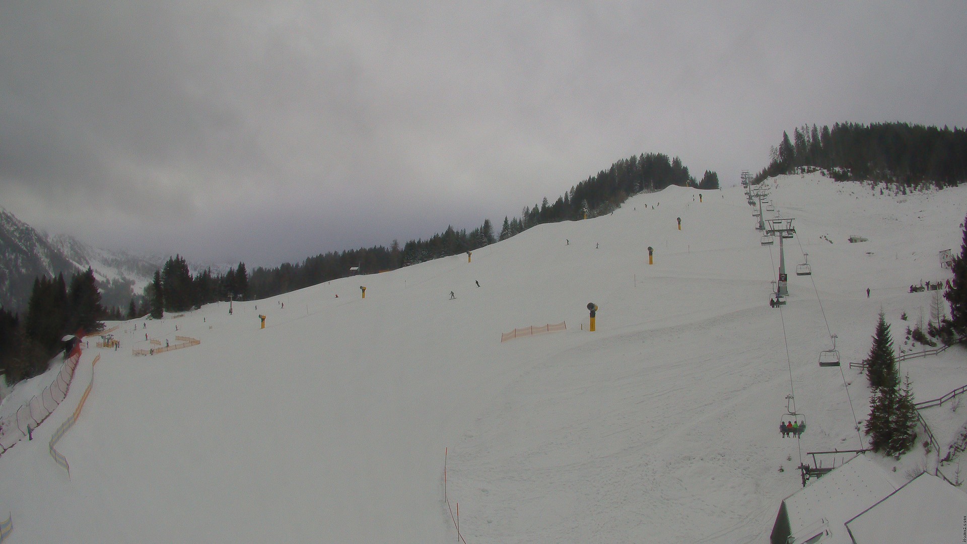 Archiv Foto Webcam Nassfeld: Blick Sonnleitn