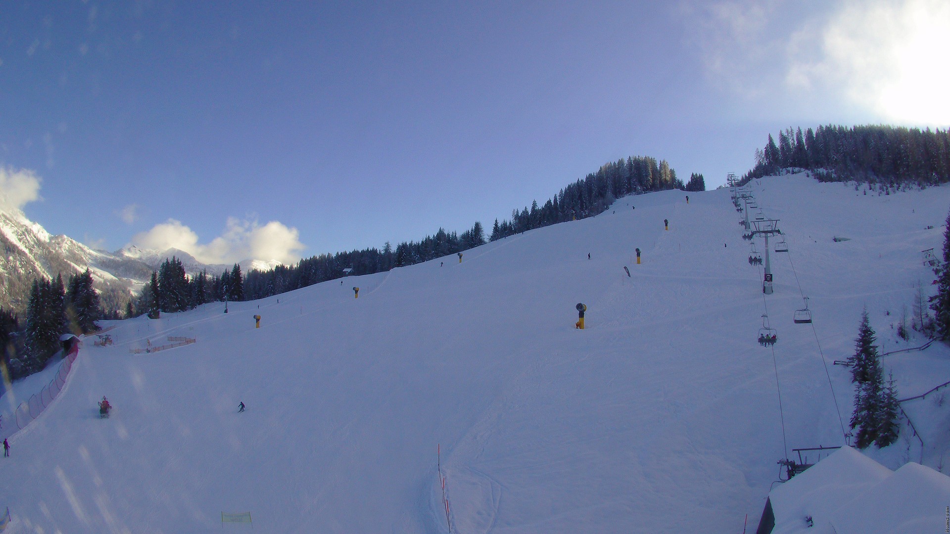 Archiv Foto Webcam Nassfeld: Blick Sonnleitn