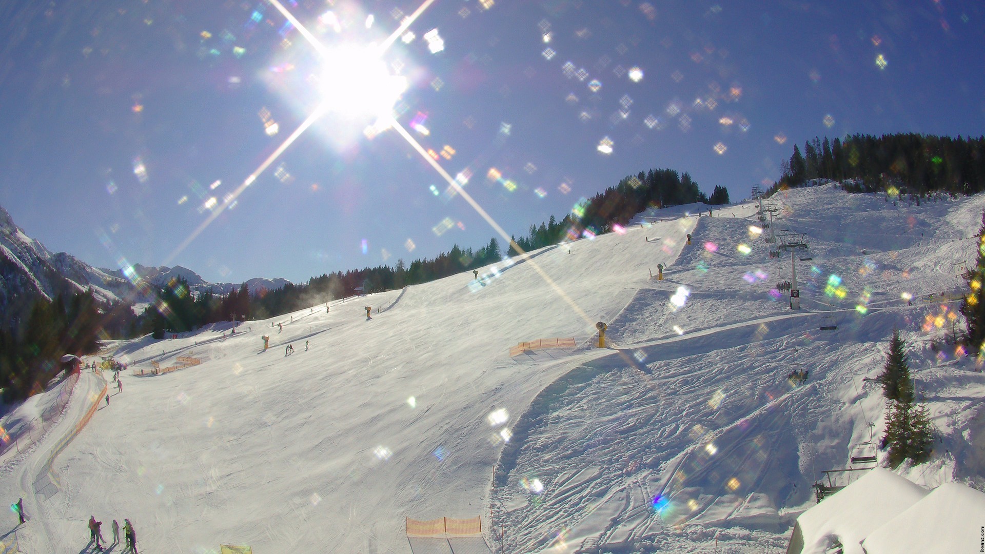 Archiv Foto Webcam Nassfeld: Blick Sonnleitn