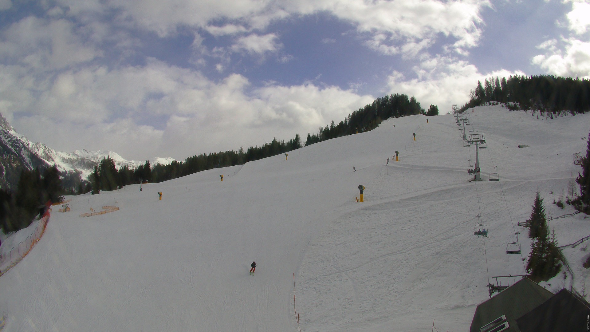 Archiv Foto Webcam Nassfeld: Blick Sonnleitn