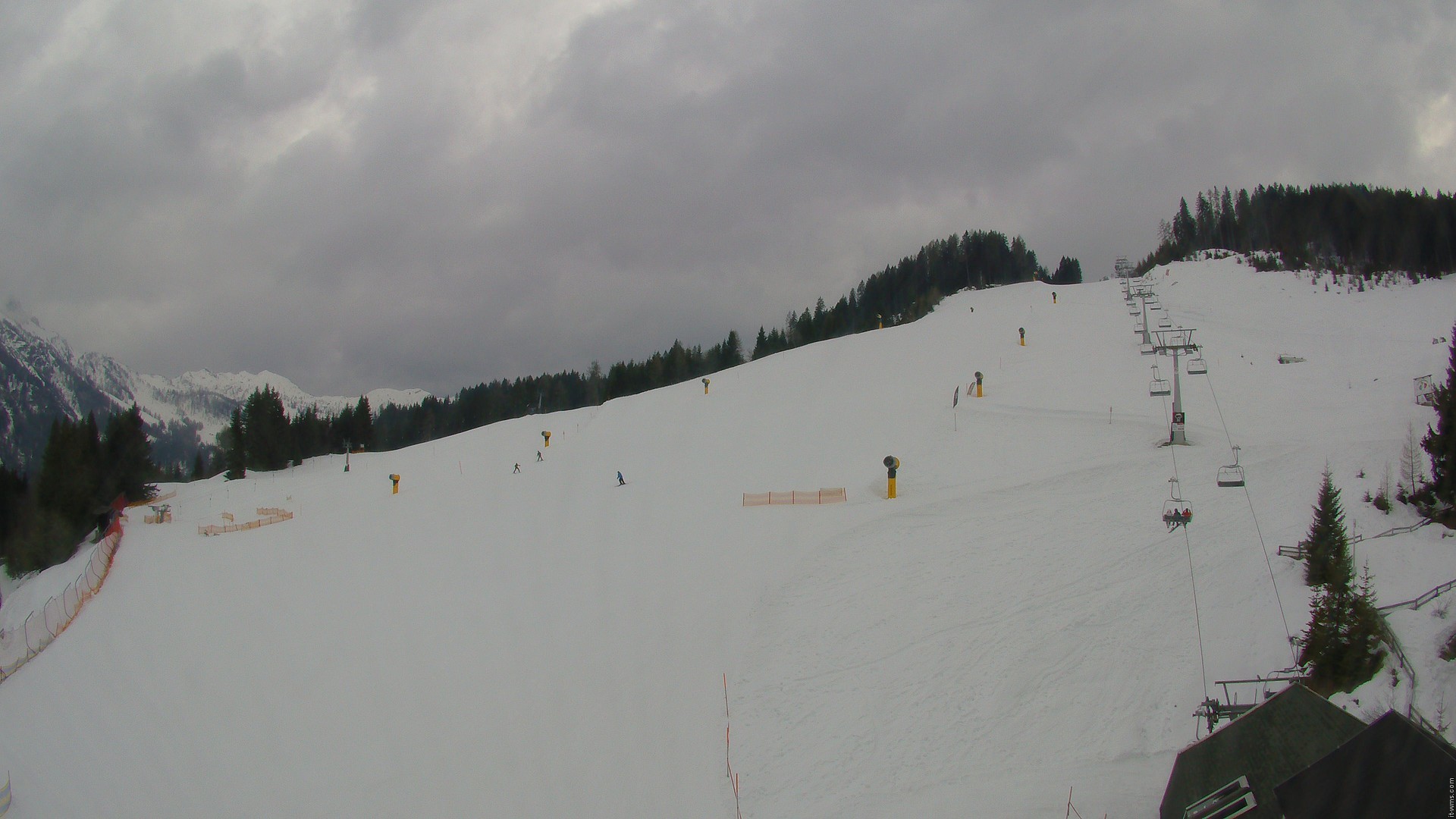 Archiv Foto Webcam Nassfeld: Blick Sonnleitn