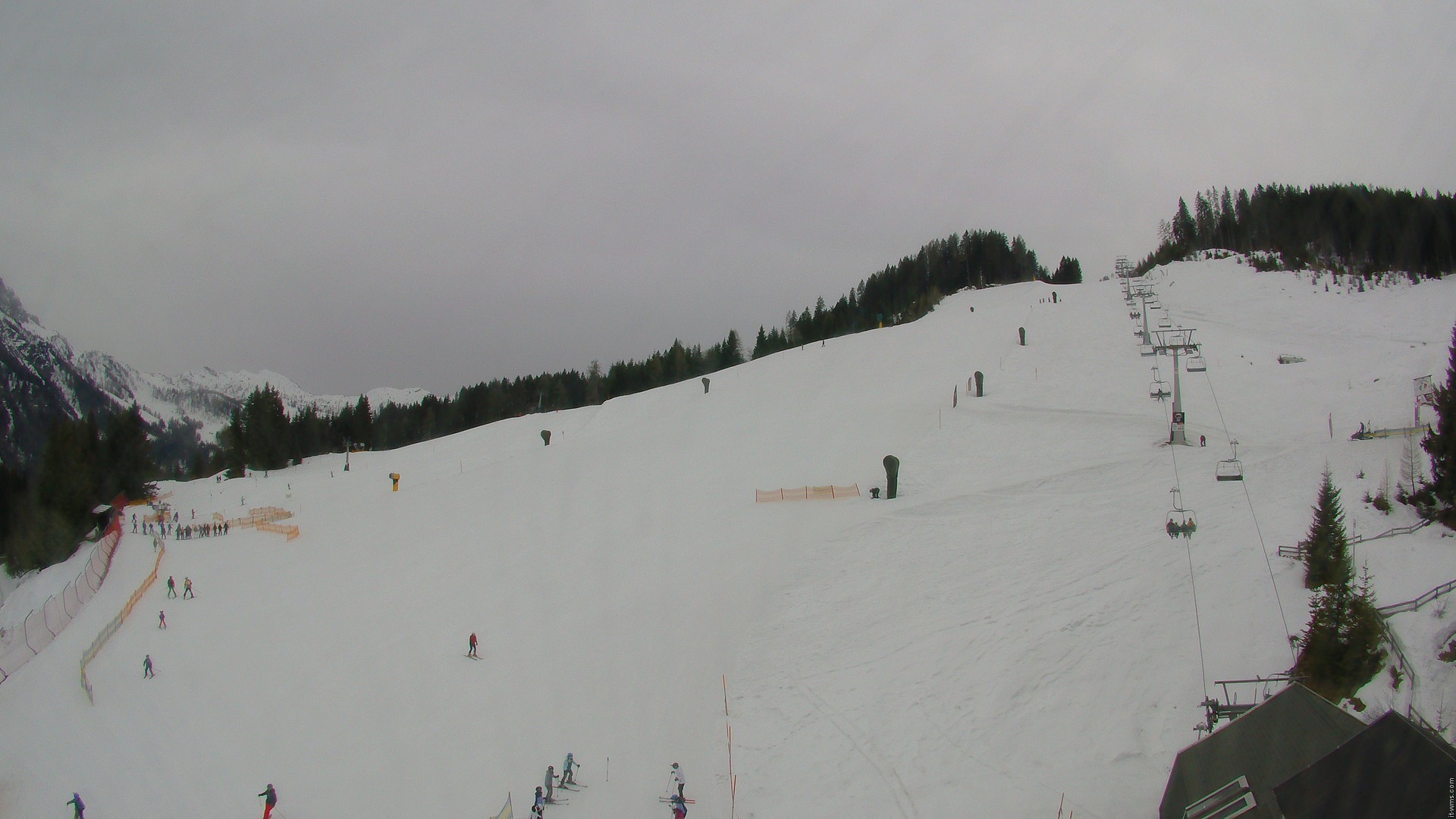 Archiv Foto Webcam Nassfeld: Blick Sonnleitn