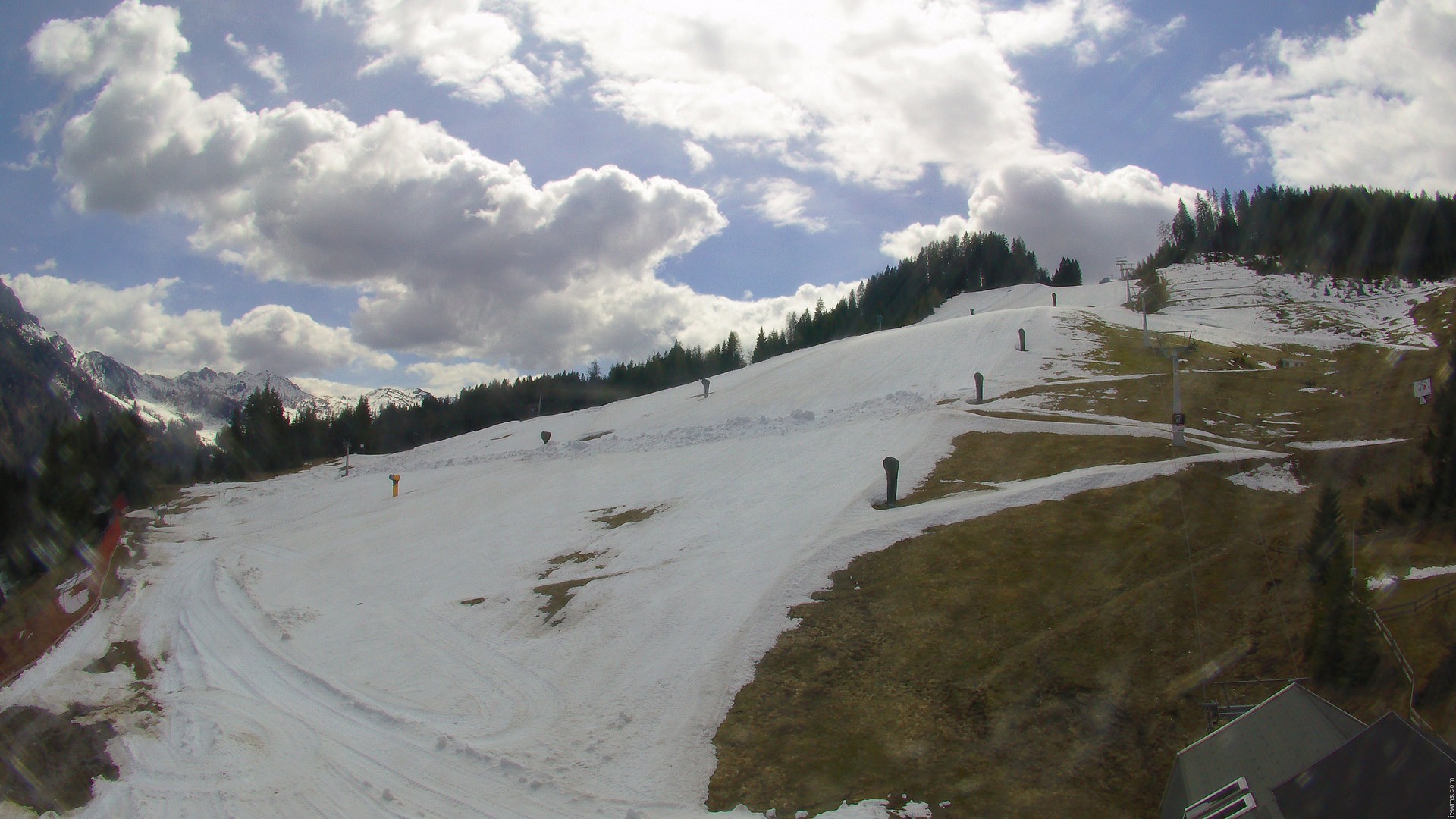 Archiv Foto Webcam Nassfeld: Blick Sonnleitn