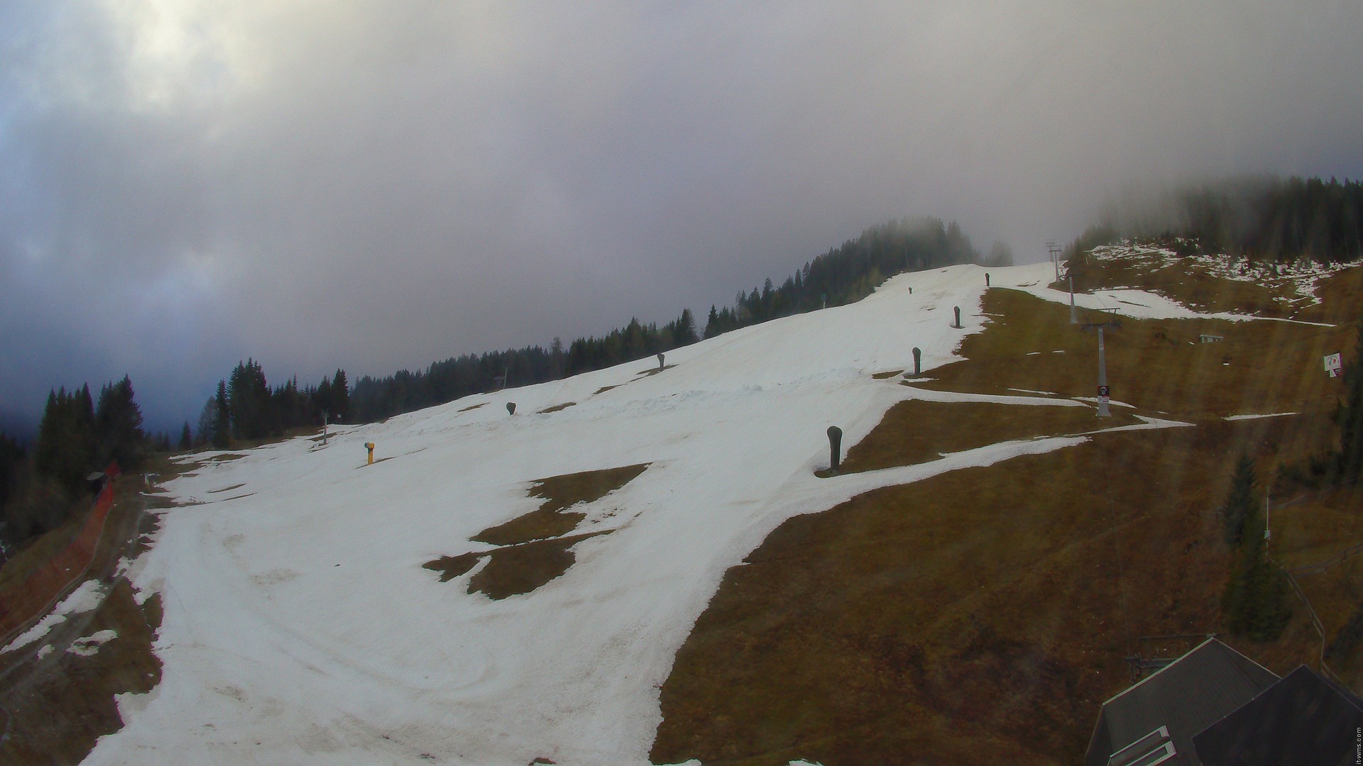 Archiv Foto Webcam Nassfeld: Blick Sonnleitn