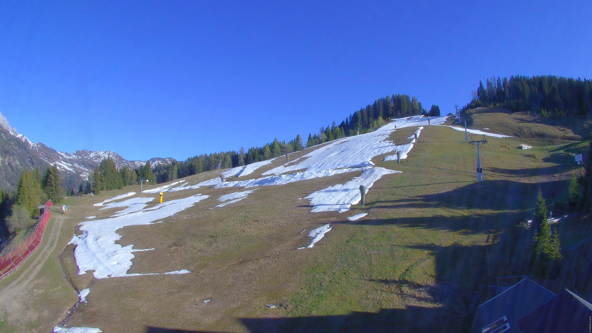 Archiv Foto Webcam Nassfeld: Blick Sonnleitn