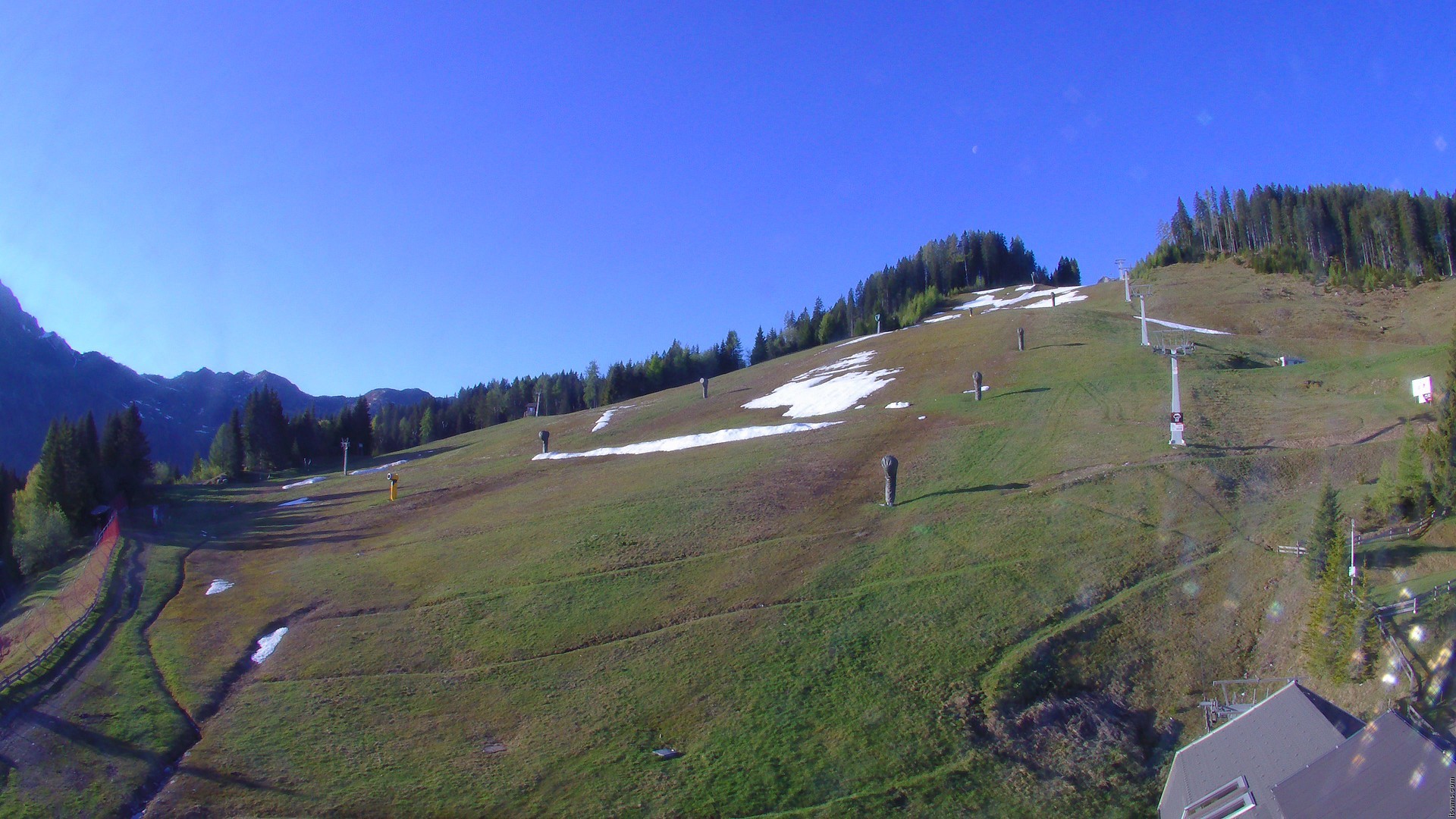 Archiv Foto Webcam Nassfeld: Blick Sonnleitn