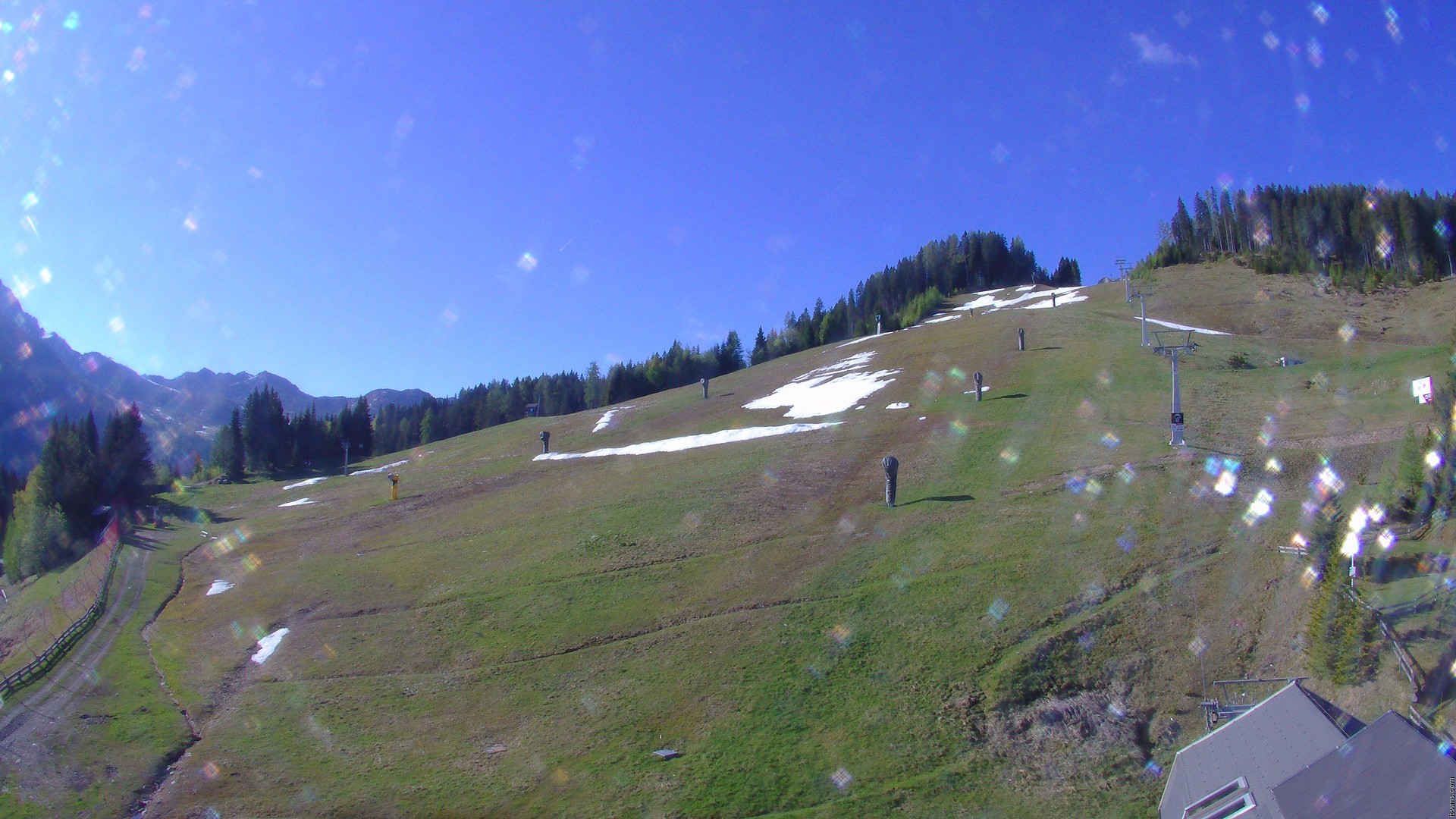 Archiv Foto Webcam Nassfeld: Blick Sonnleitn