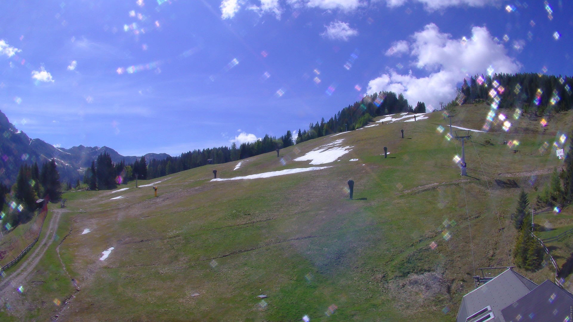 Archiv Foto Webcam Nassfeld: Blick Sonnleitn