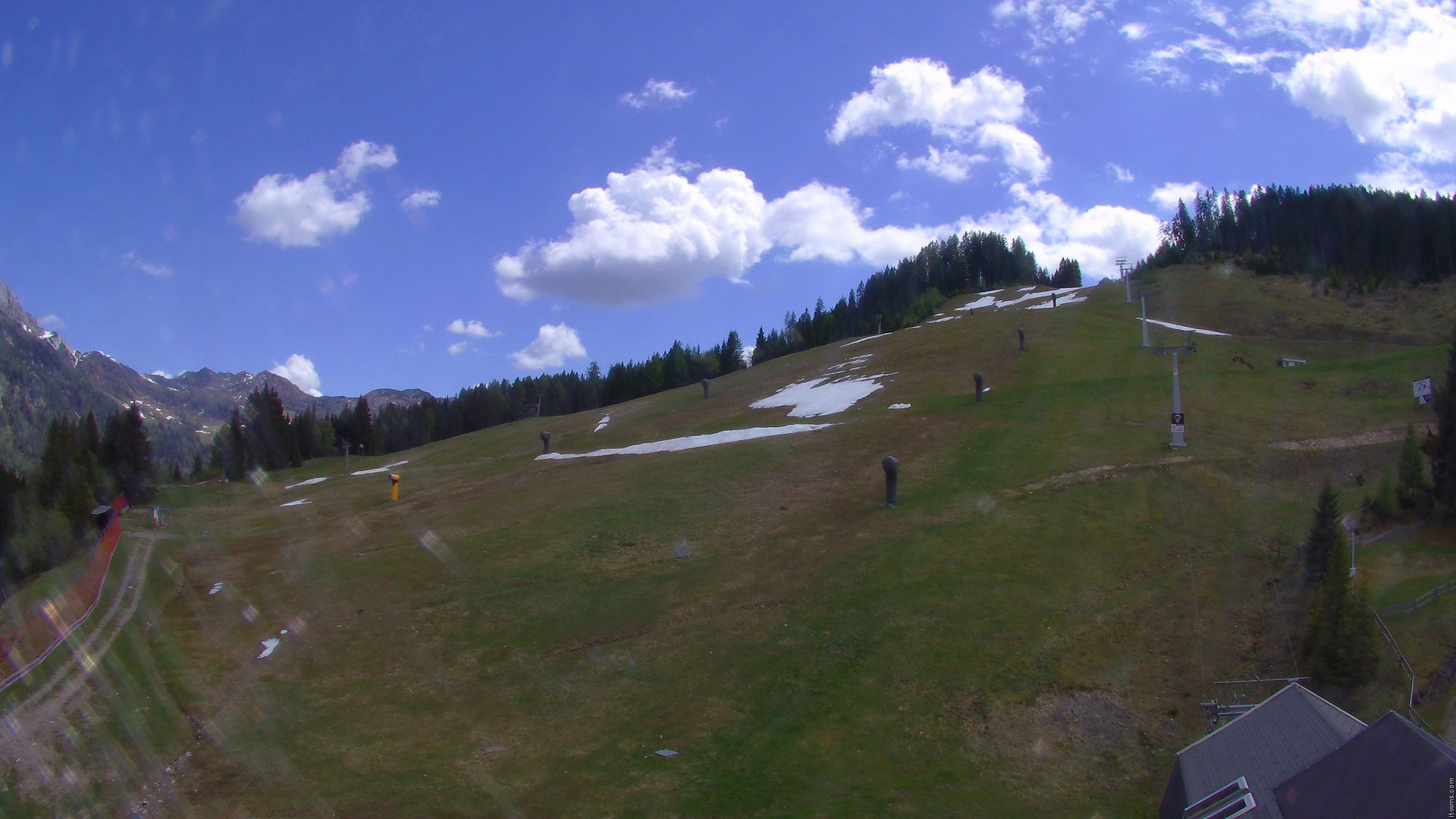 Archiv Foto Webcam Nassfeld: Blick Sonnleitn