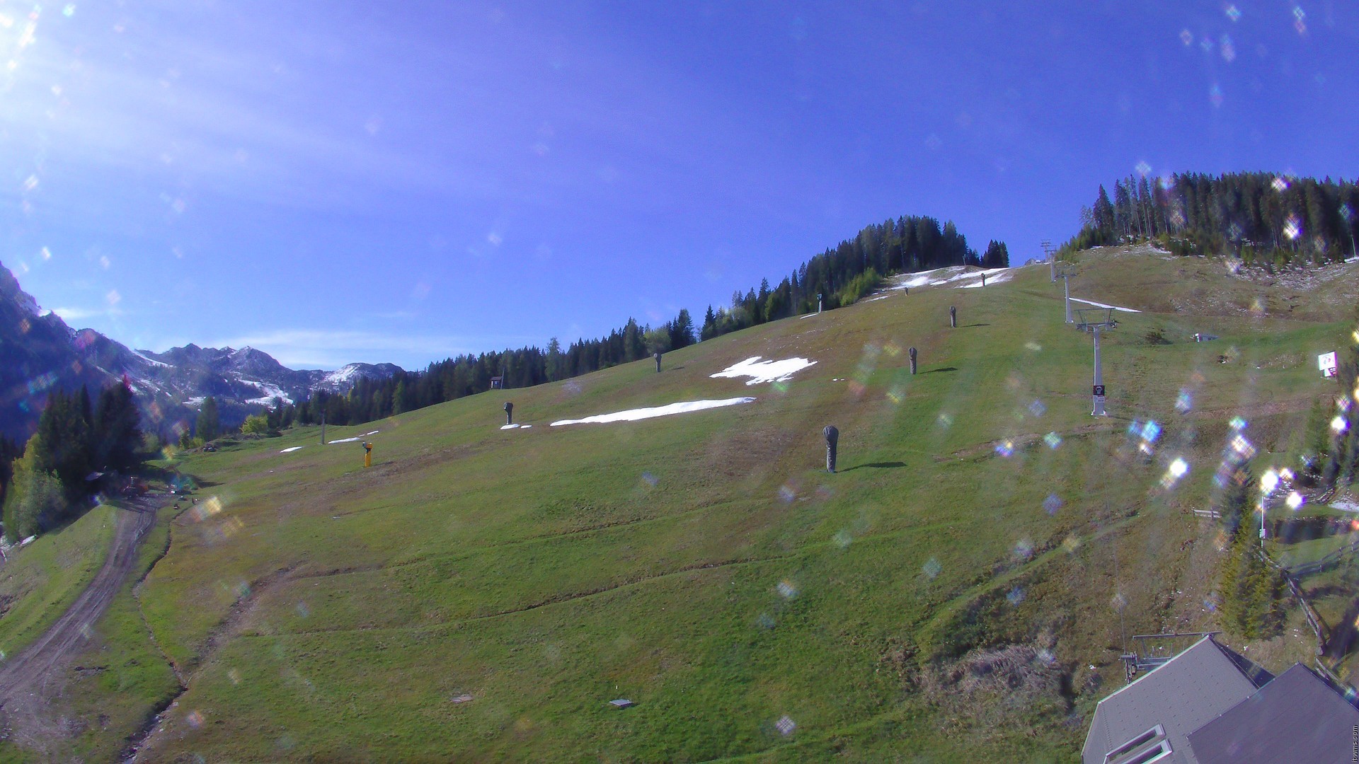 Archiv Foto Webcam Nassfeld: Blick Sonnleitn