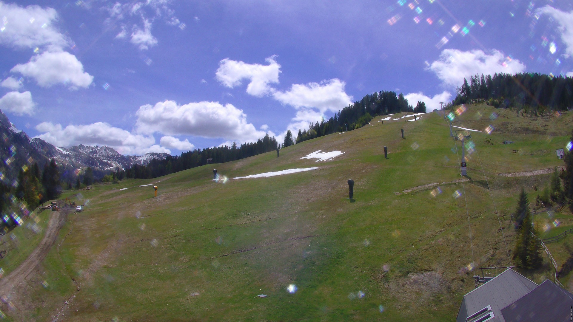 Archiv Foto Webcam Nassfeld: Blick Sonnleitn