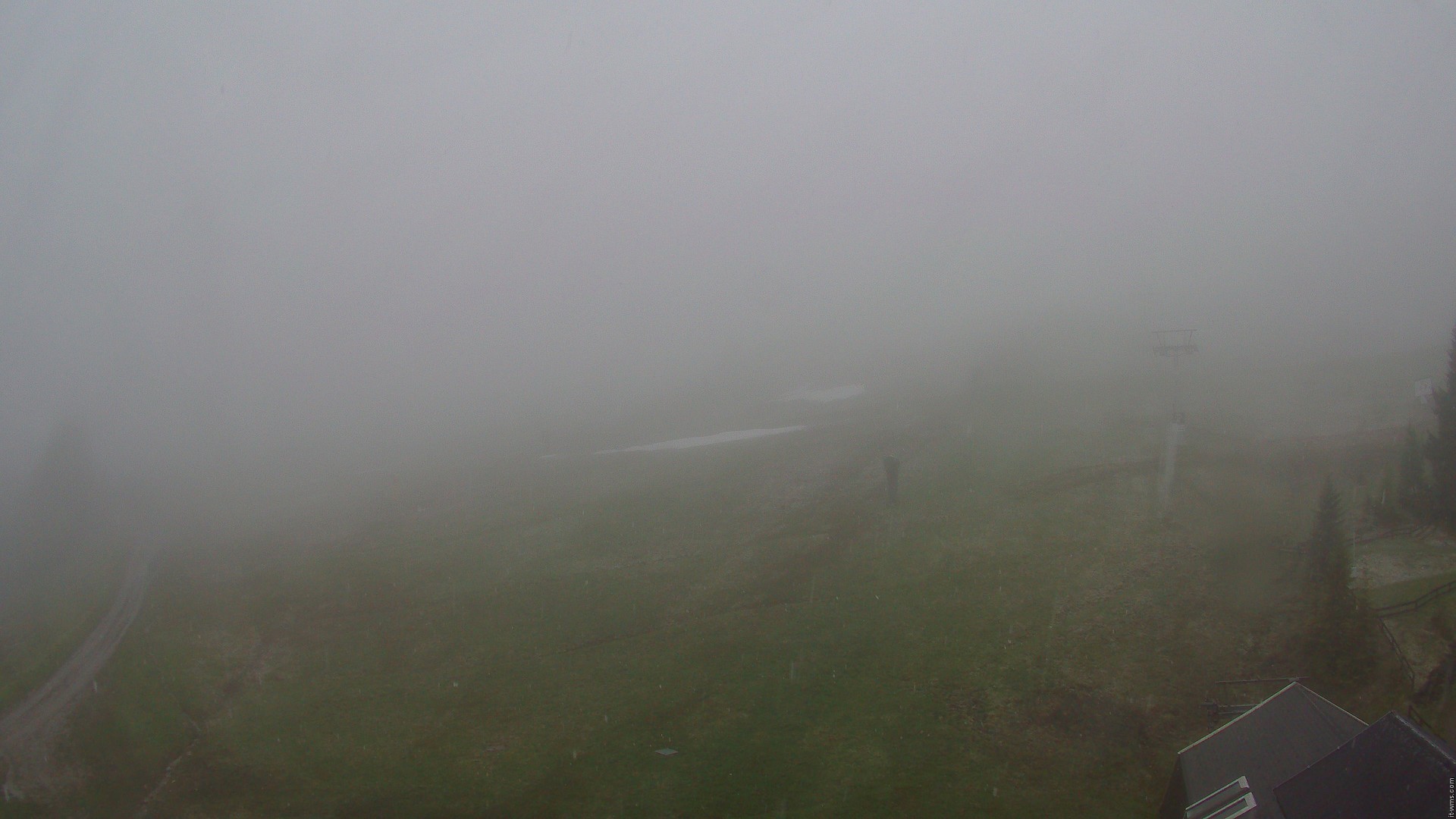 Archiv Foto Webcam Nassfeld: Blick Sonnleitn
