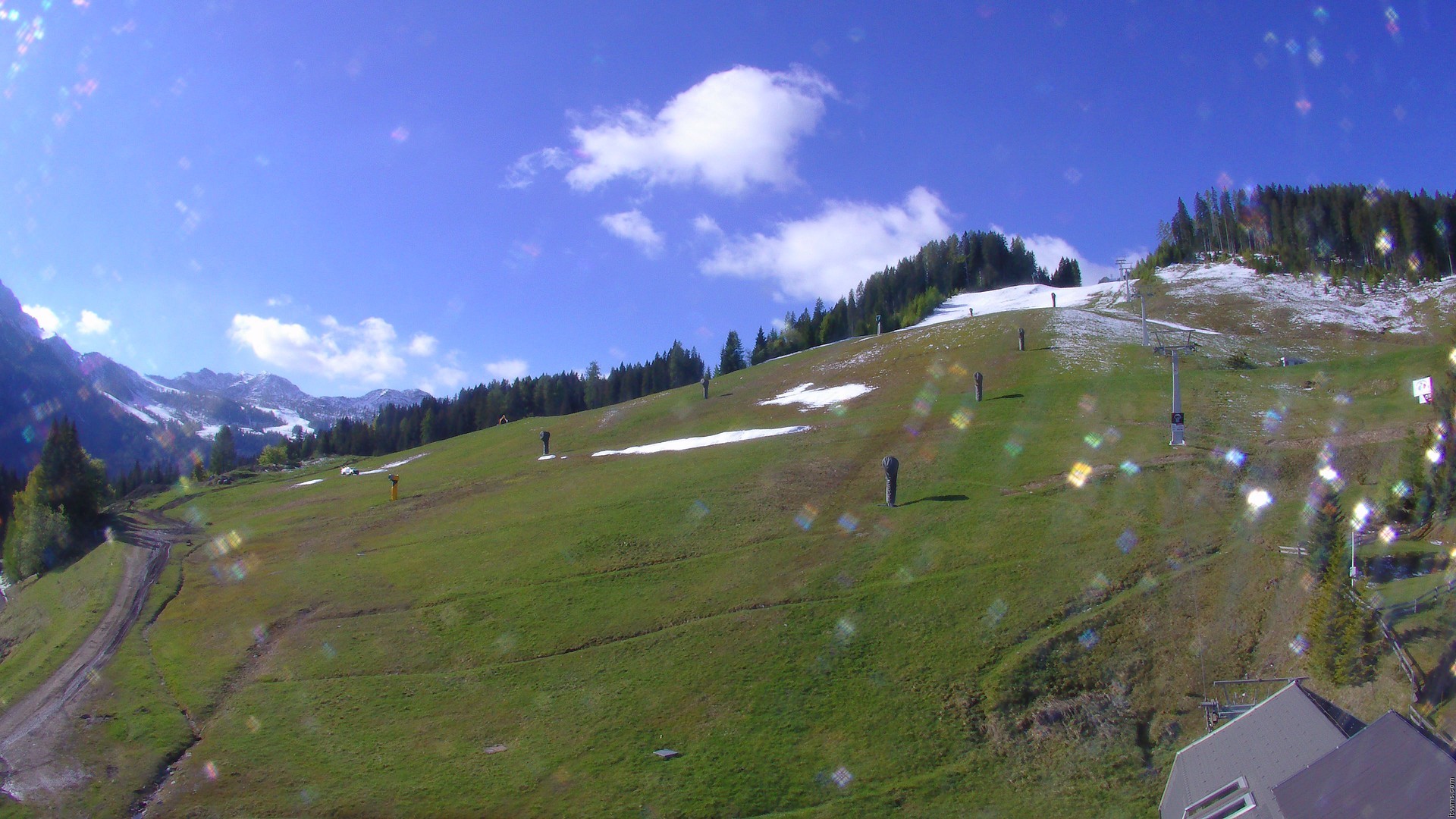 Archiv Foto Webcam Nassfeld: Blick Sonnleitn