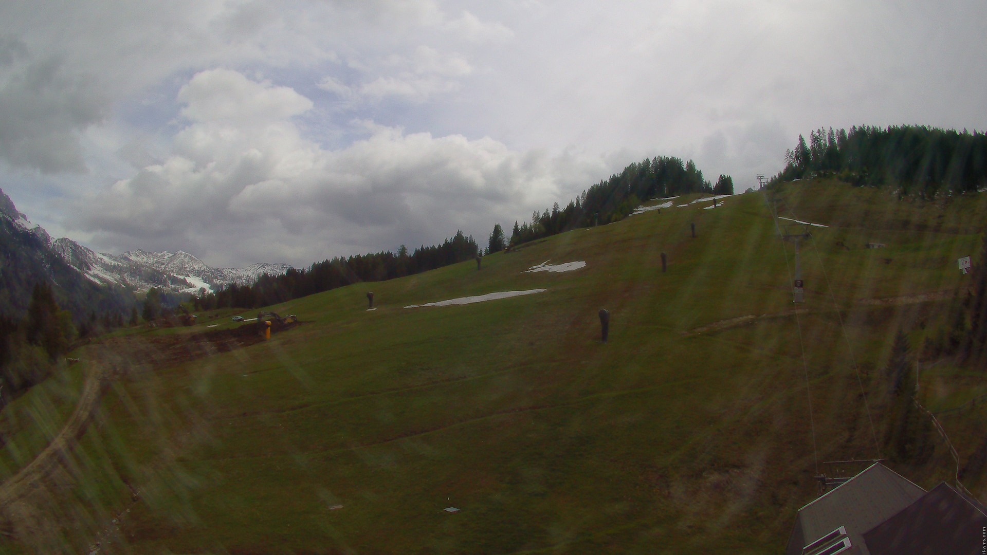 Archiv Foto Webcam Nassfeld: Blick Sonnleitn