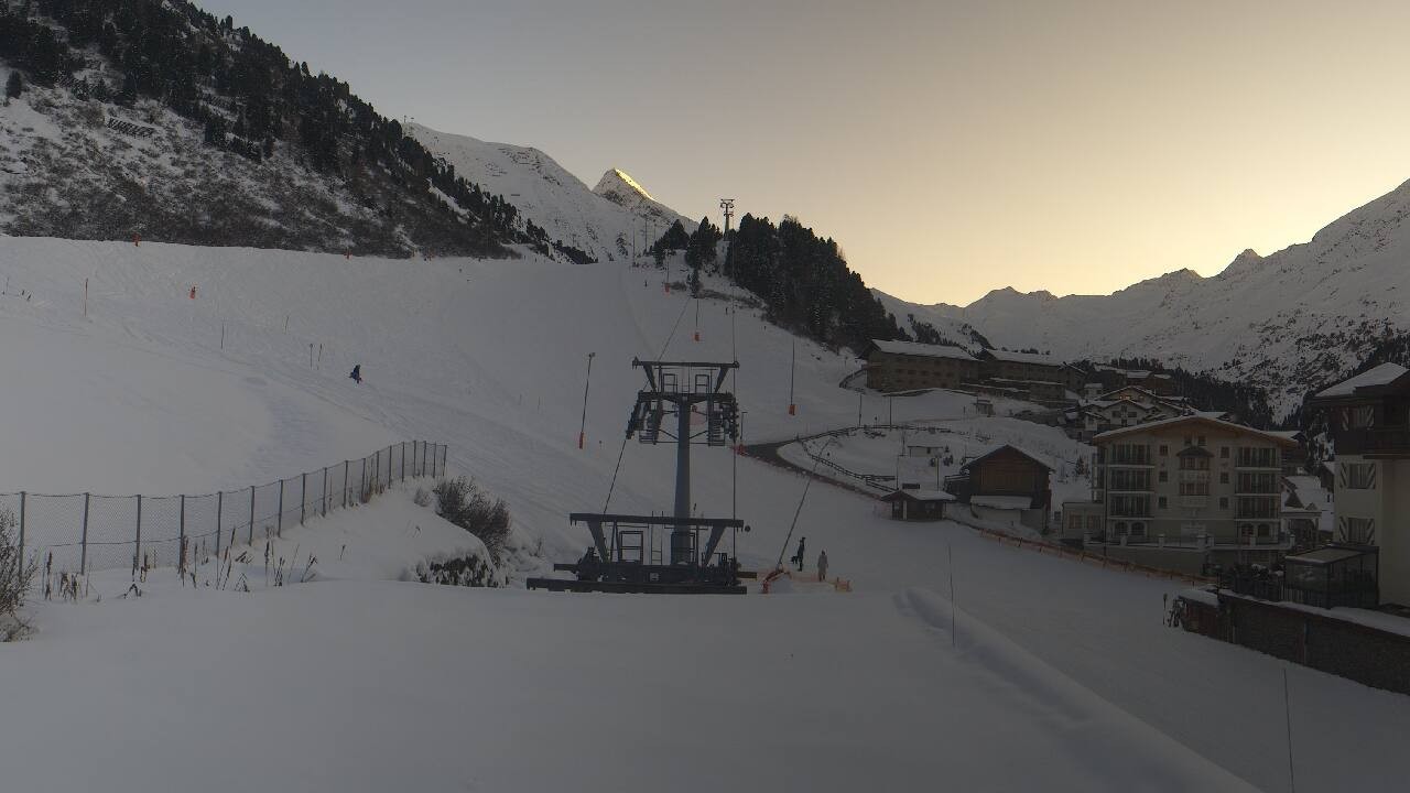 Archiv Foto Webcam Obergurgl: Hotel Edelweiss & Gurgl