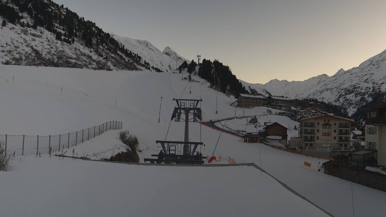 Archived image Webcam Obergurgl (Ötztal valley)