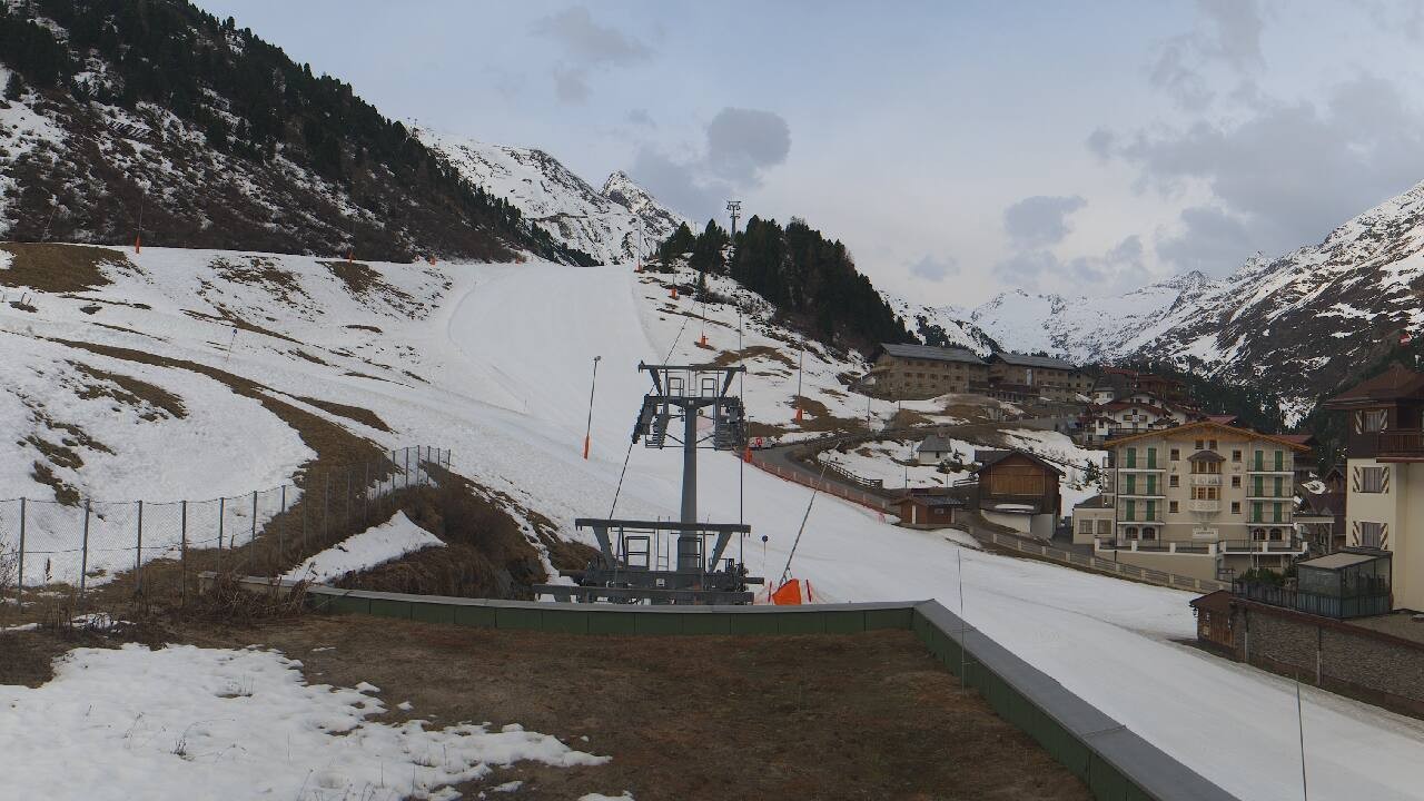 Archived image Webcam Obergurgl (Ötztal valley)