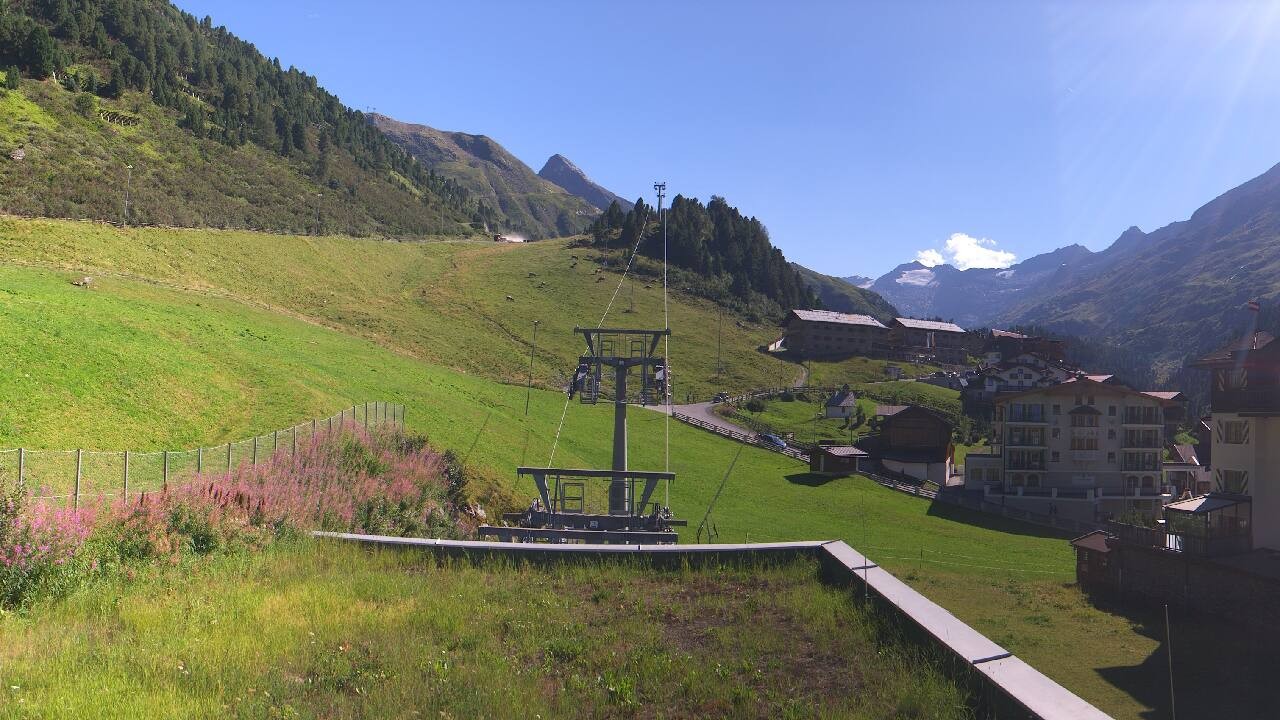 Archived image Webcam Obergurgl (Ötztal valley)