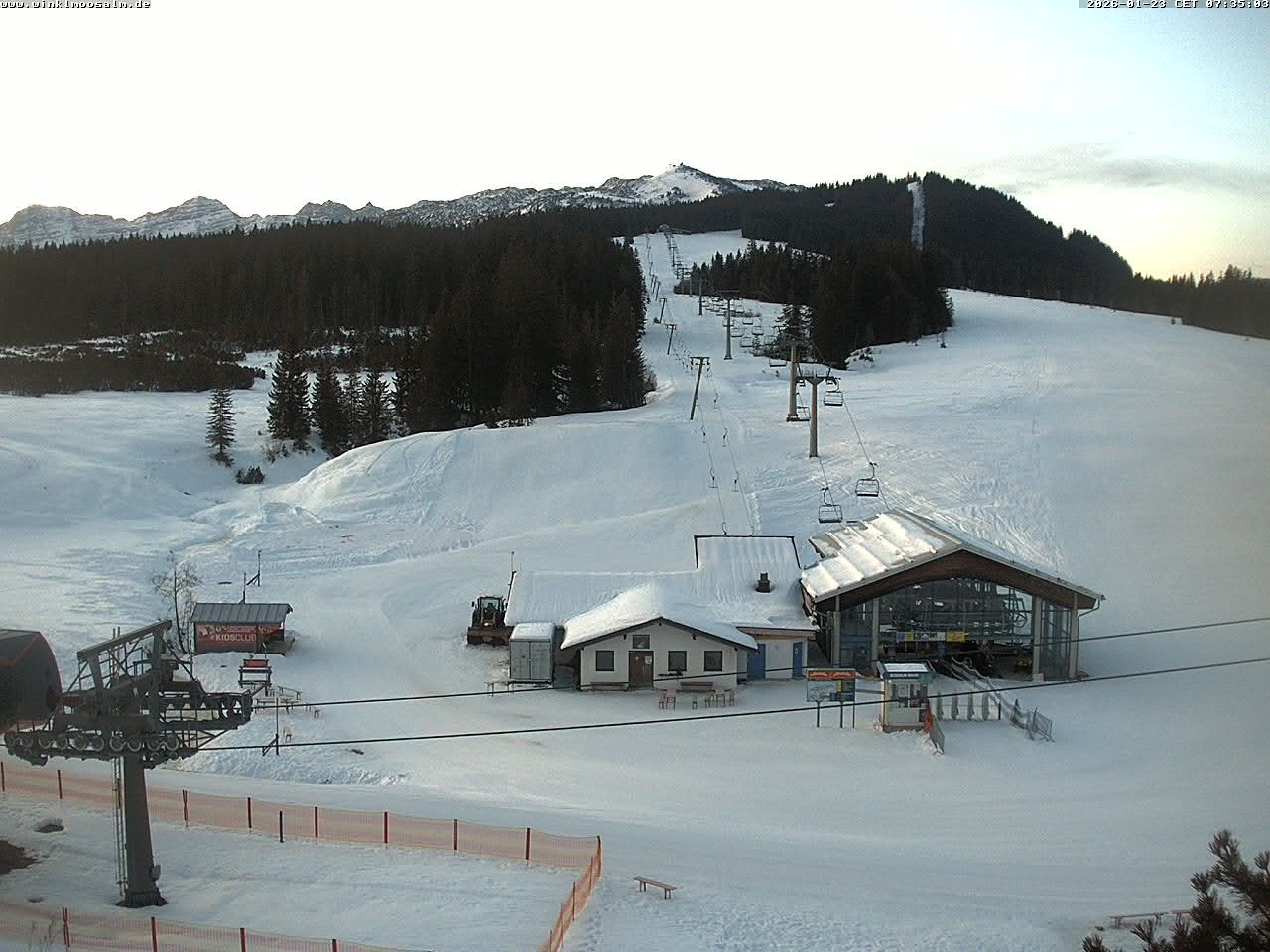 Archived image Webcam View of Winklmoosalm