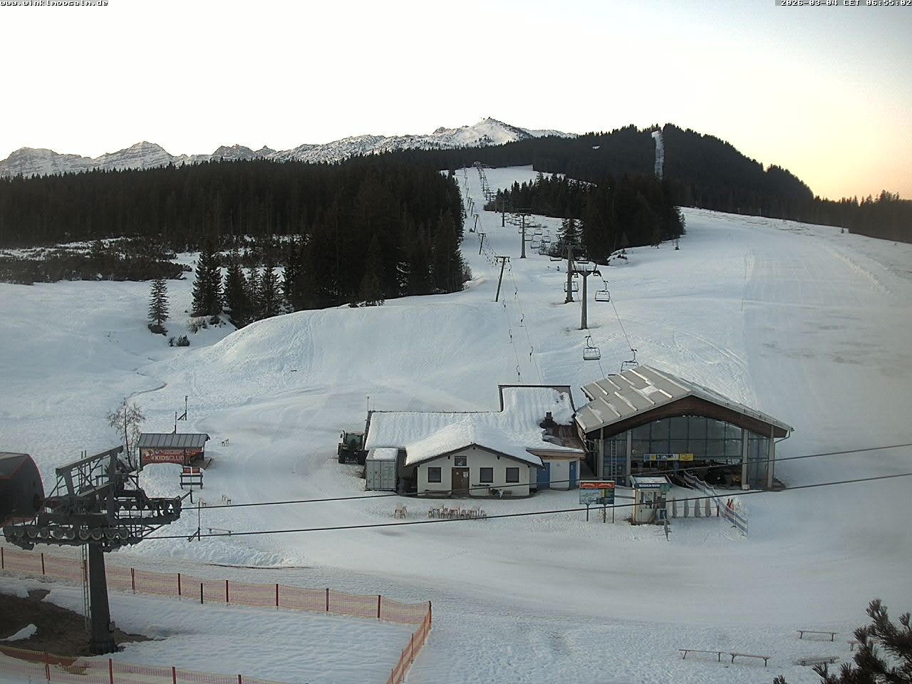 Archiv Foto Webcam Reit im Winkl: Hindenburghütte - Hemmersuppenalm