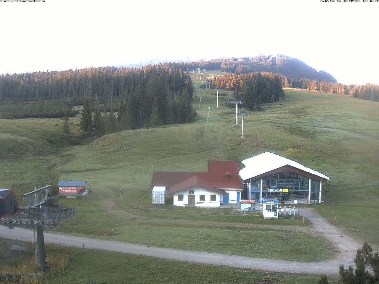 Archived image Webcam View of Winklmoosalm