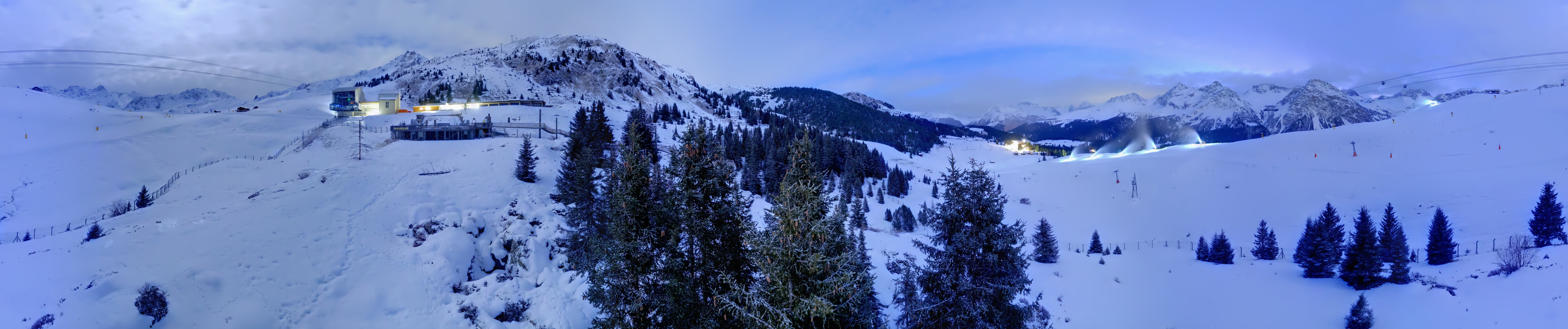 Archived image Webcam Arosa Bear Sanctuary