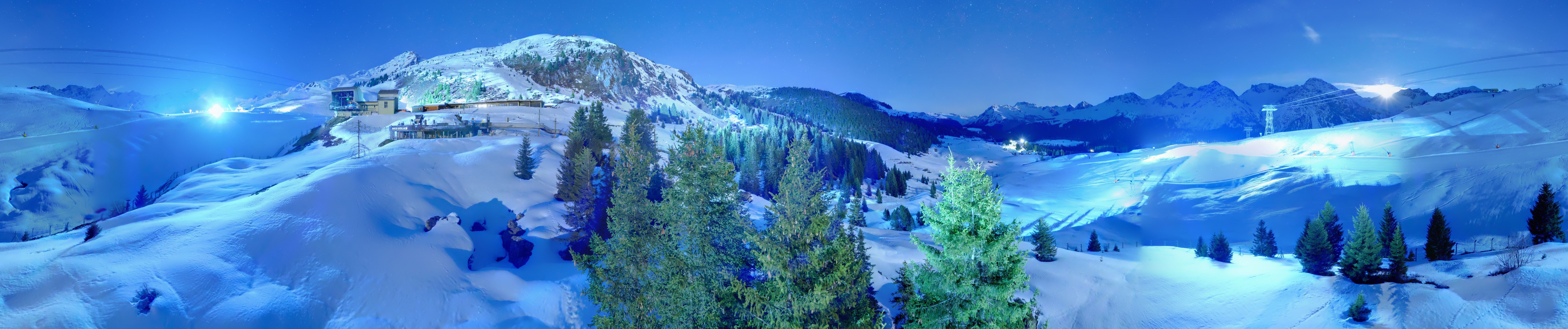 Archived image Webcam Arosa Bear Sanctuary