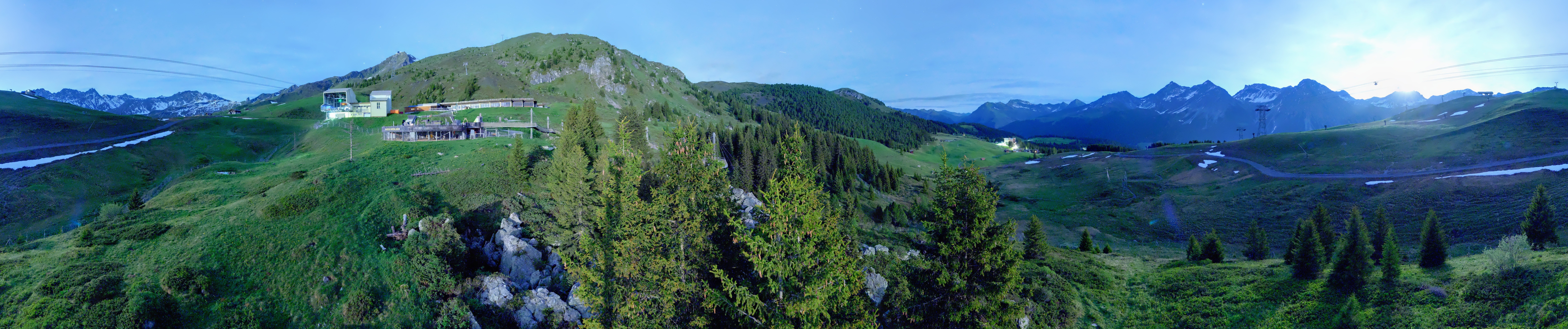 Archived image Webcam Arosa Bear Sanctuary