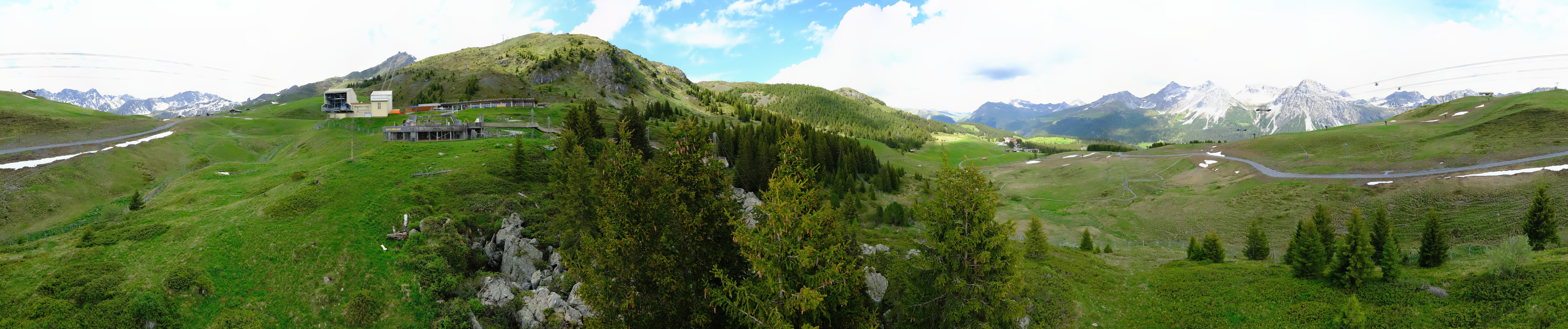 Archived image Webcam Arosa Bear Sanctuary