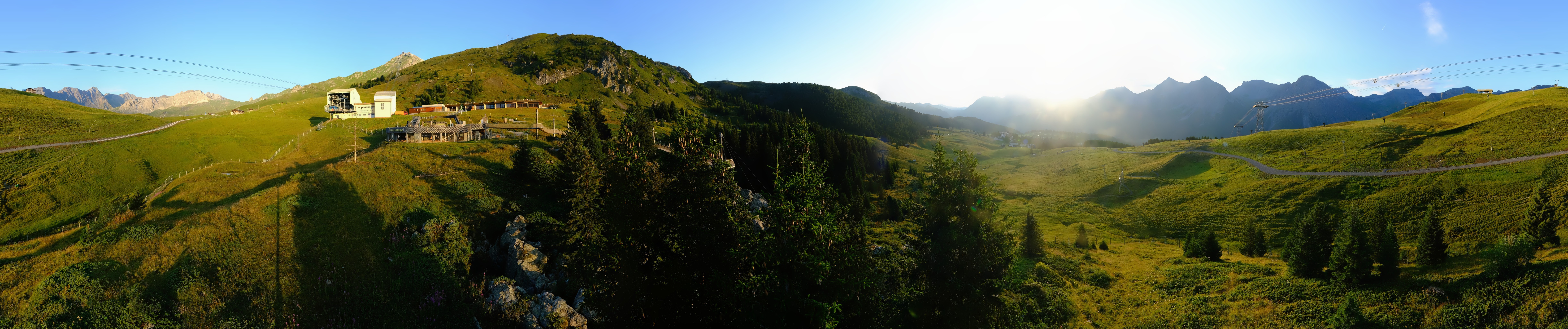 Archived image Webcam Arosa Bear Sanctuary