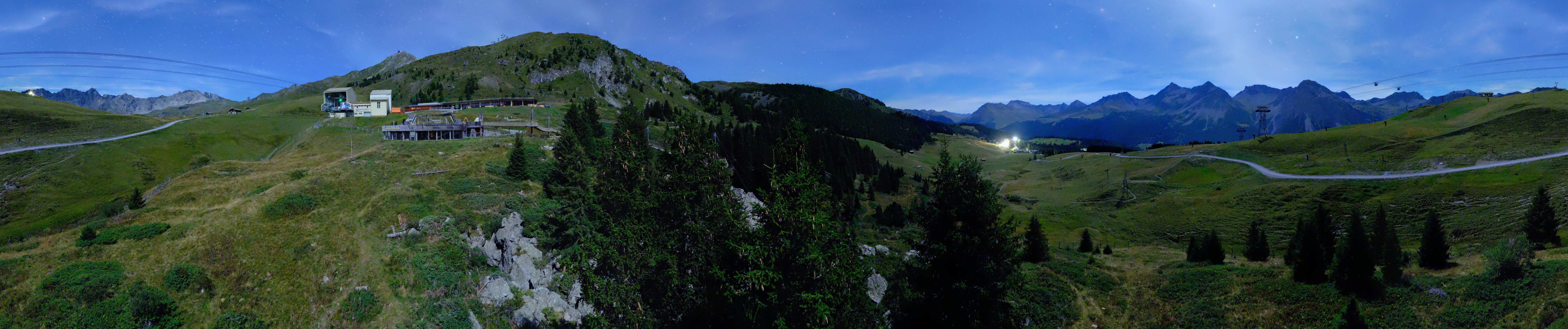 Archived image Webcam Arosa Bear Sanctuary