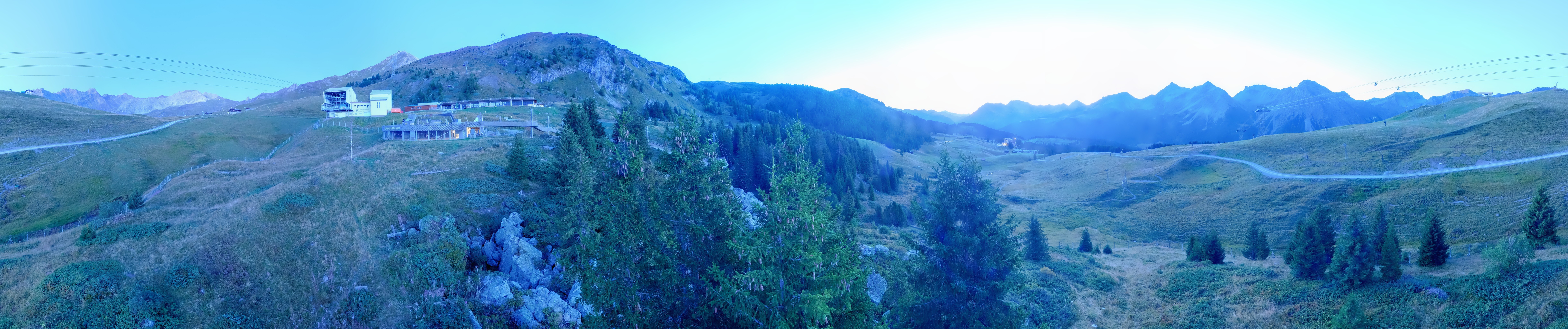 Archived image Webcam Arosa Bear Sanctuary