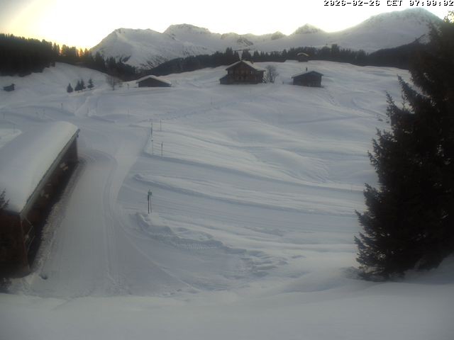 Archived image Webcam Golf house at Arosa