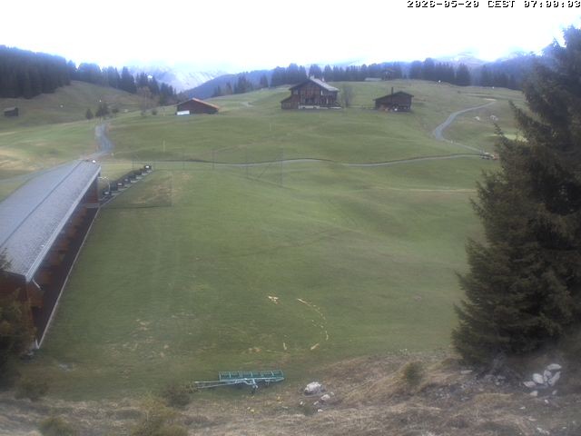 Archived image Webcam Golf house at Arosa