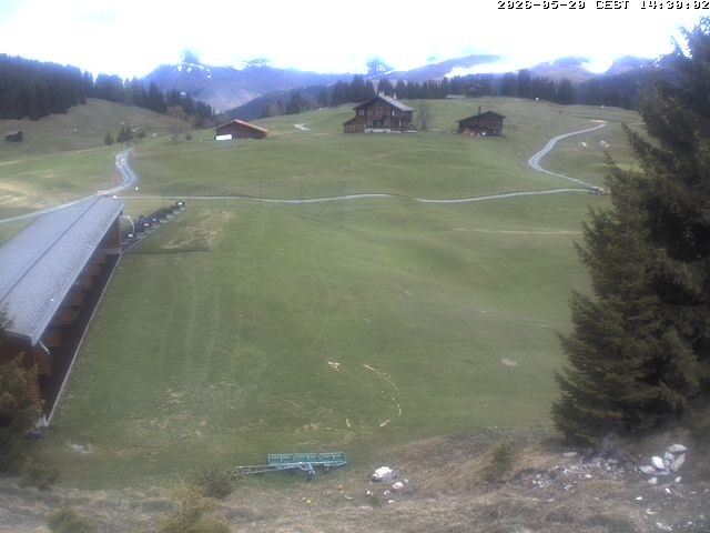 Archived image Webcam Golf house at Arosa