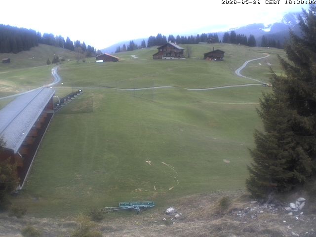 Archived image Webcam Golf house at Arosa