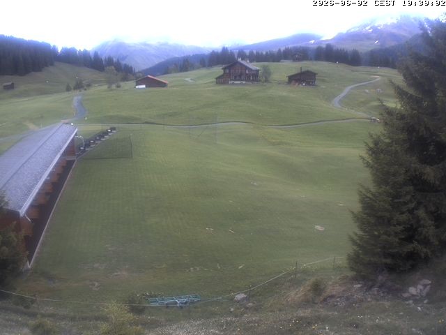 Archived image Webcam Golf house at Arosa