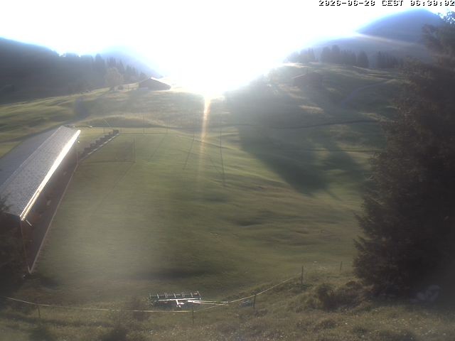 Archived image Webcam Golf house at Arosa