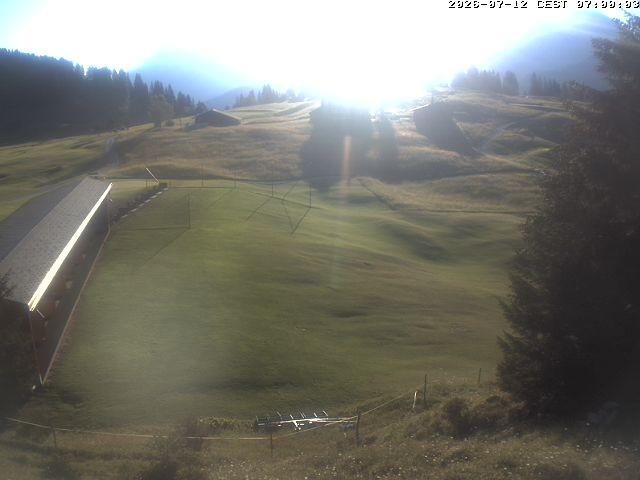 Archived image Webcam Golf house at Arosa