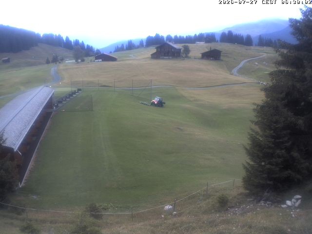 Archived image Webcam Golf house at Arosa