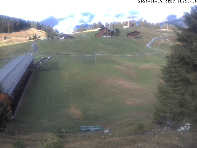 Archived image Webcam Golf house at Arosa