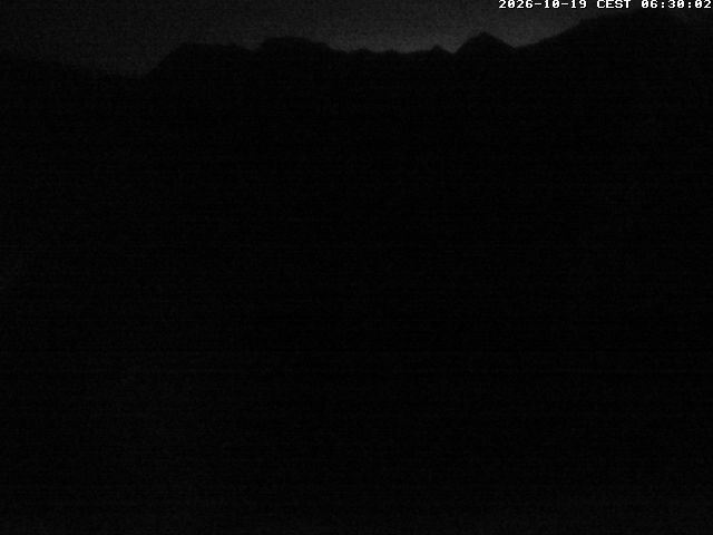 Archived image Webcam Golf house at Arosa