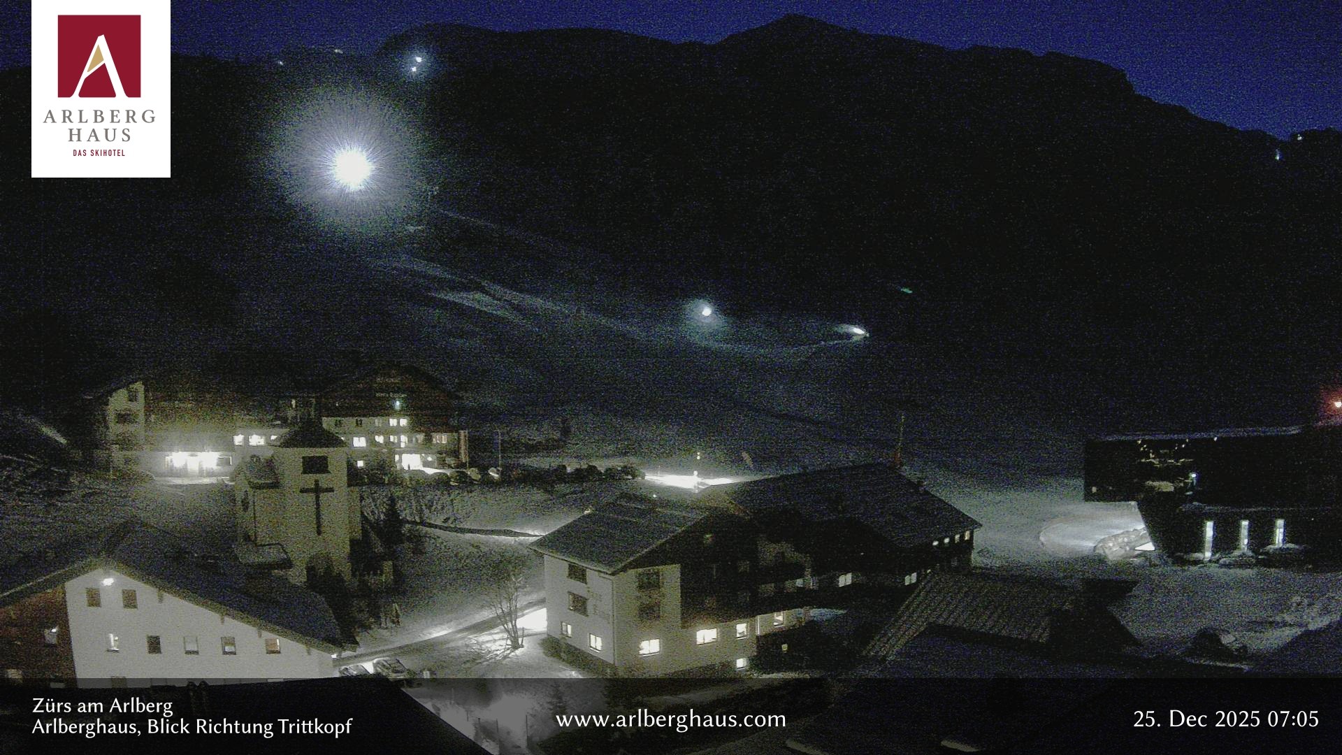 Archiv Foto Webcam Zürs: Hotel Arlberghaus