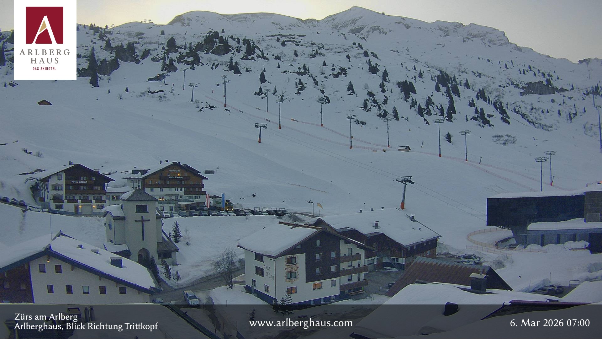Archiv Foto Webcam Zürs: Hotel Arlberghaus